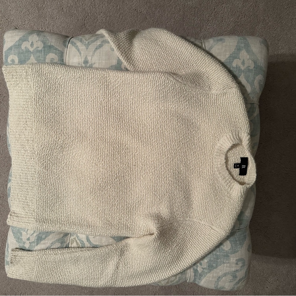 Banana Republic Cream Knit Pullover